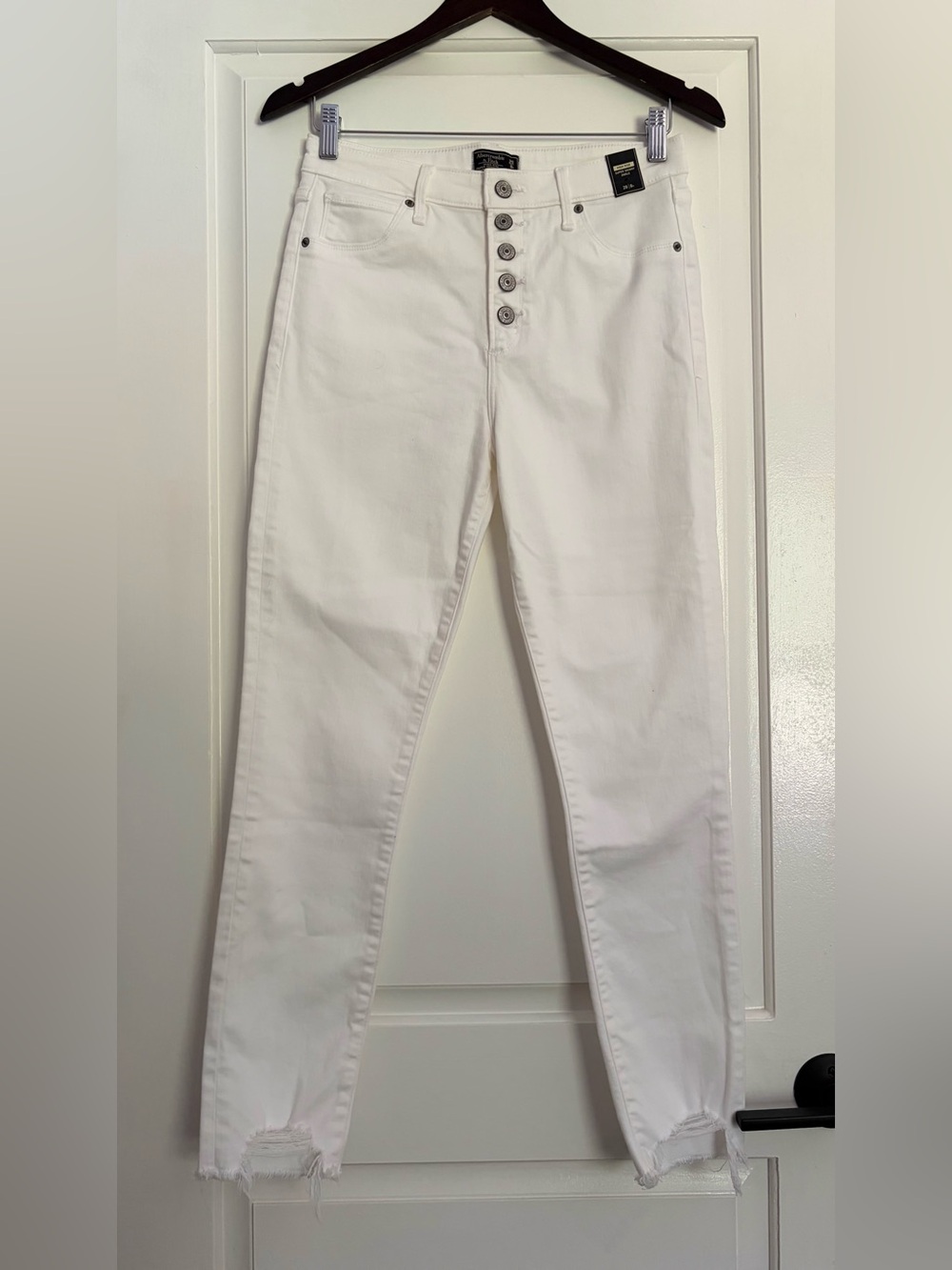 NWT ABERCROMBIE & FITCH White High Rise Super Skinny Button-Fly Ankle Jeans (29)